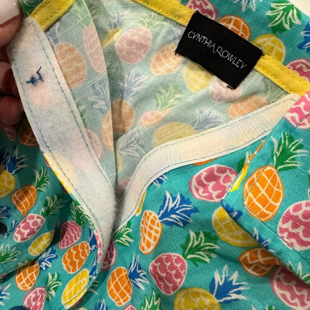 NWOT✨ Cynthia Rowley Multi Pineapple Hawaiian Style Pet Shirt, Medium *3/$15* - Picture 8 of 11